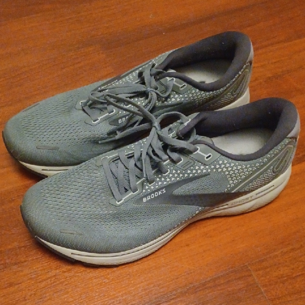 Brooks Men's Ghost 14 Running Shoes Size 13